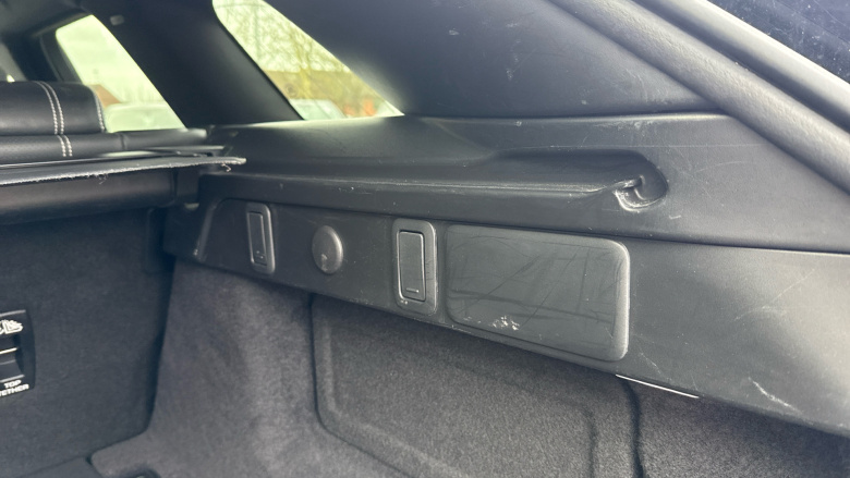 Land Rover Range Rover Velar 2.0 D200 R-Dynamic S 5dr Auto Diesel Estate